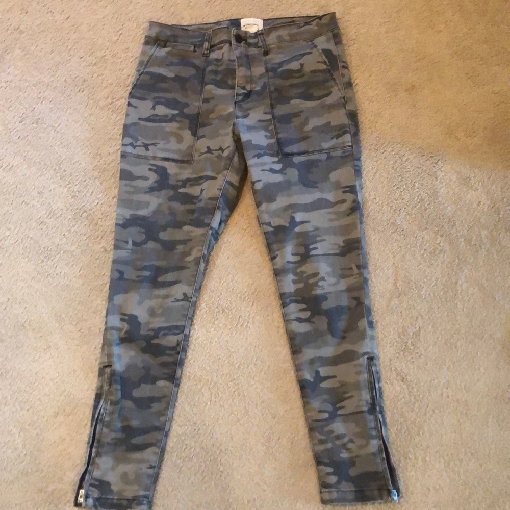 Camo Jeans